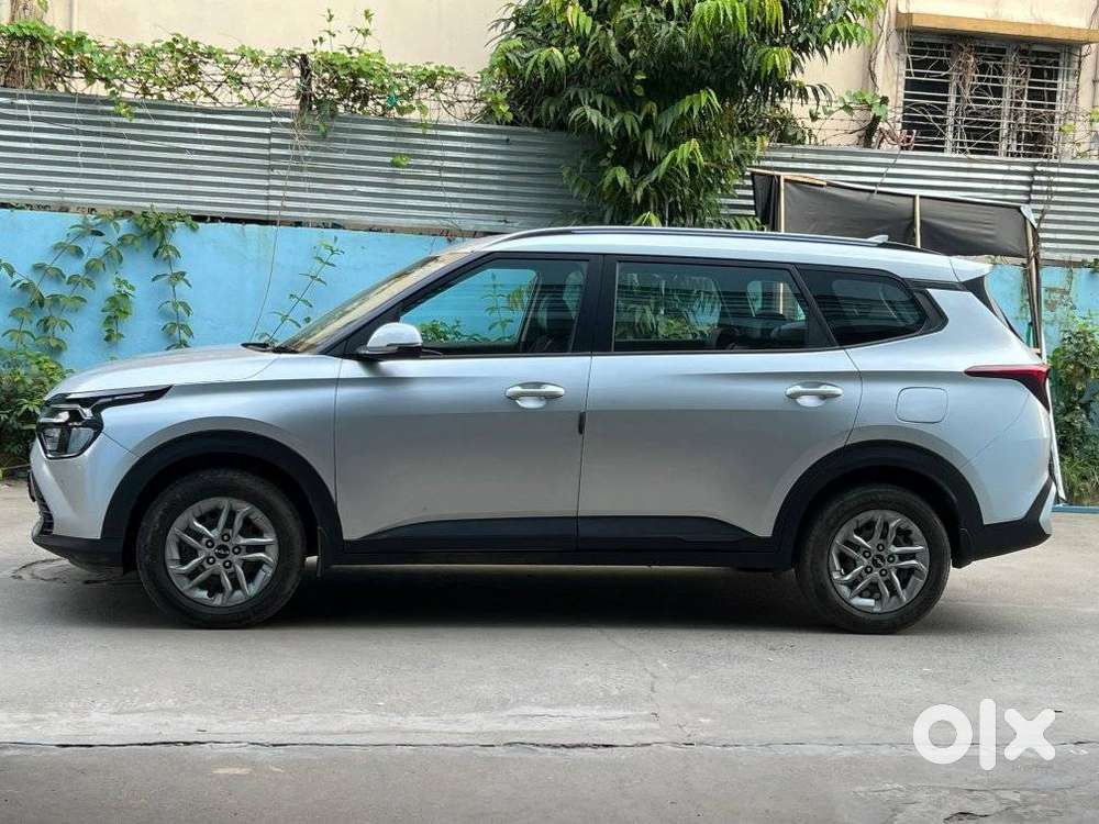 Kia Carens 1.4 Prestige 7 Str, 2022, Petrol
