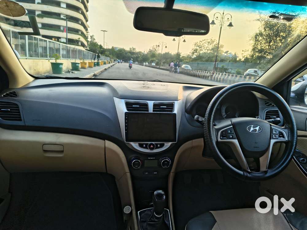 Hyundai Verna Sx 1.5 Petrol Ivt, 2013, Petrol
