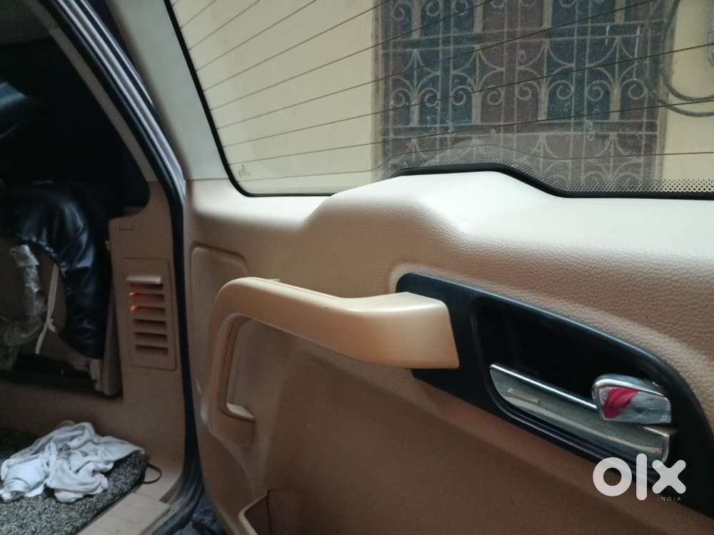 Tata Safari Storme Diesel 2015