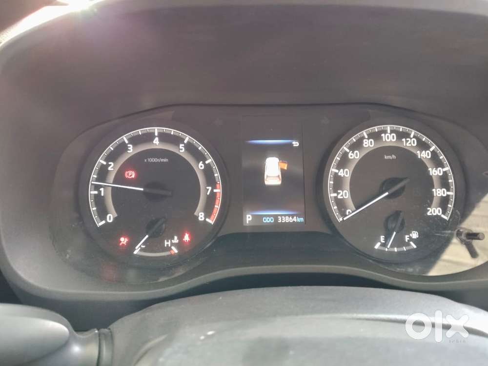 Toyota Innova Hycross 2.0 Gx 7 Str, 2023, Petrol
