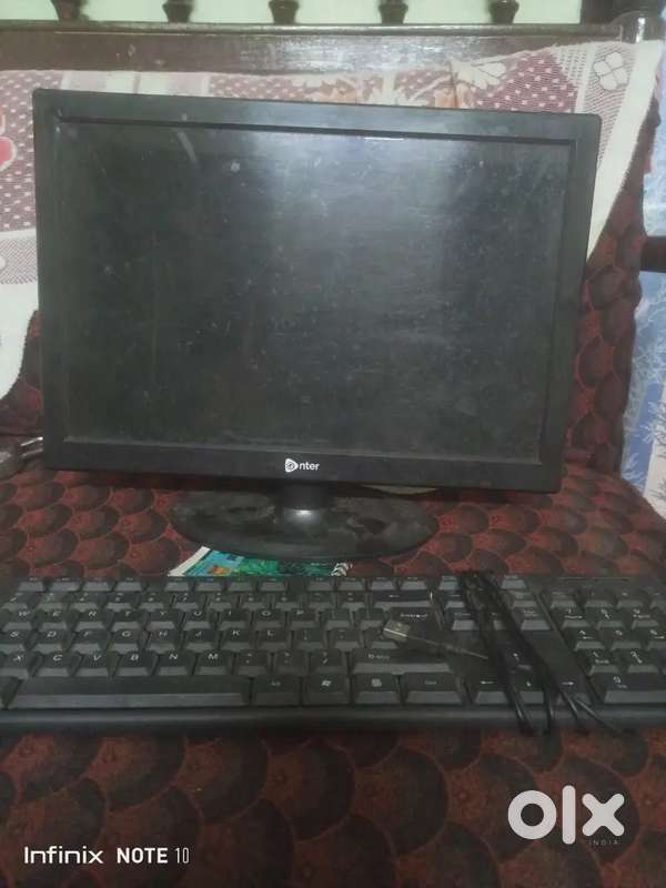 Desktop with set