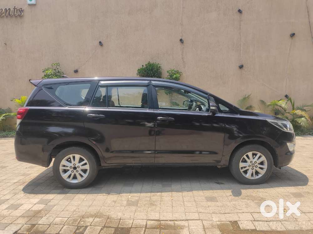 Toyota Innova Crysta G 8 Str, 2016, Diesel