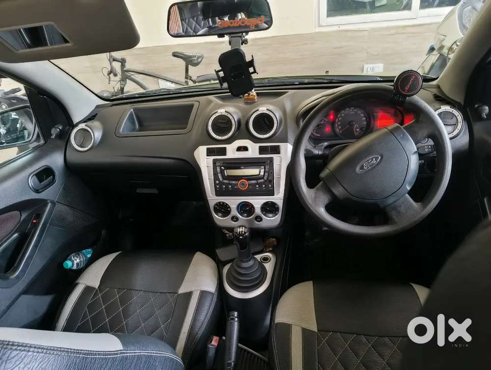 Ford Figo 1.2 Petrol 2011