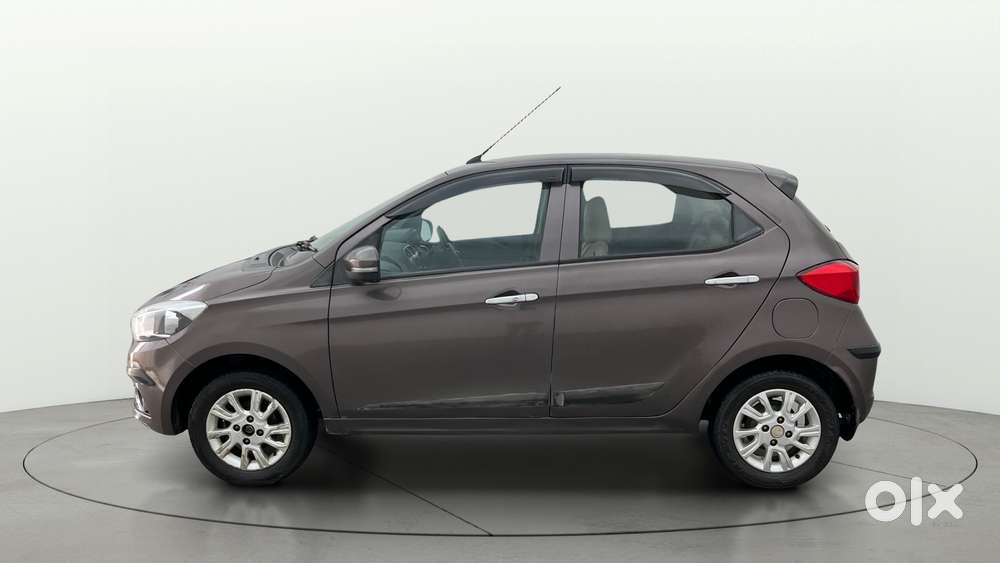 Tata Tiago 1.2 Revotron Xz, 2018, Petrol