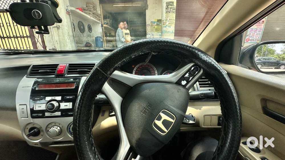 Honda City 2010 Cng & Hybrids Well Maintained