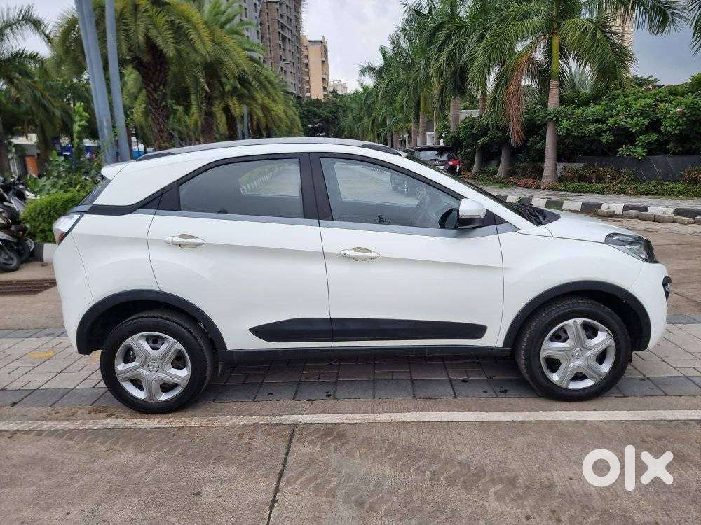 Tata Nexon 1.2 Revotron Xt, 2020, Petrol