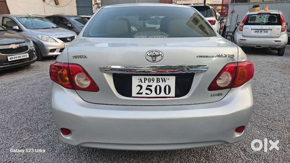 Toyota Corolla Altis 2010-2013 1.8 Js, 2010, Petrol
