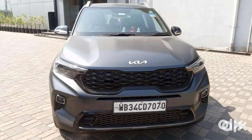 Kia Sonet X-line Top Model Atomic 2023 Petrol  Just Looking New
