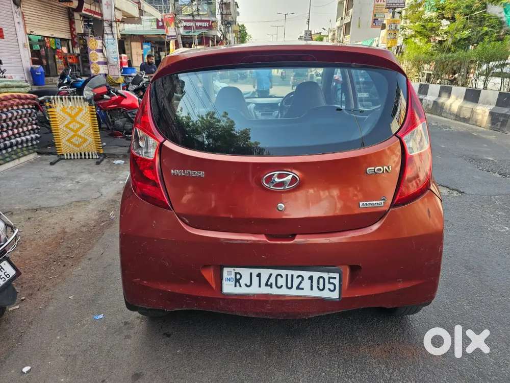Hyundai Eon Magna Petrol Manual 2nd Owner 2013