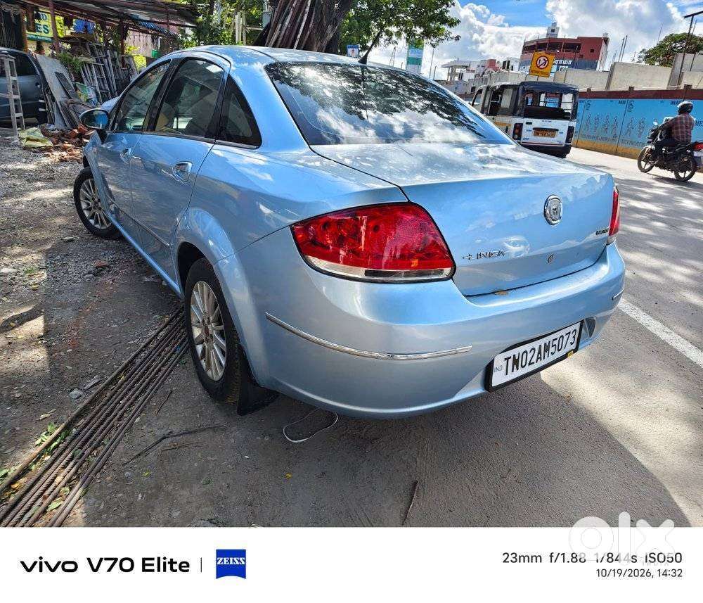 Fiat Linea 1.3 Emotion, 2010, Petrol