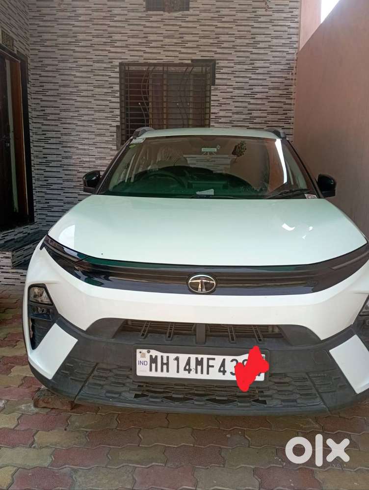 Tata Nexon Pure Plus Automatic 2025