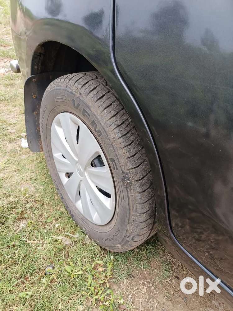Maruti Suzuki Ertiga 2012 Diesel 200000 Km Driven