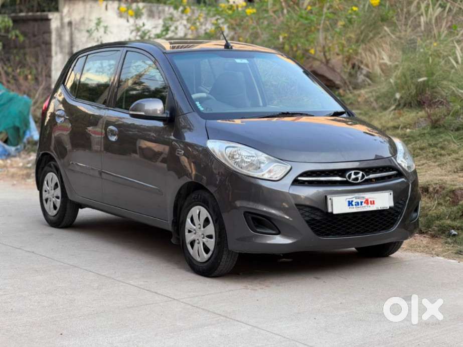 Hyundai I10 Sportz At, 2012, Petrol