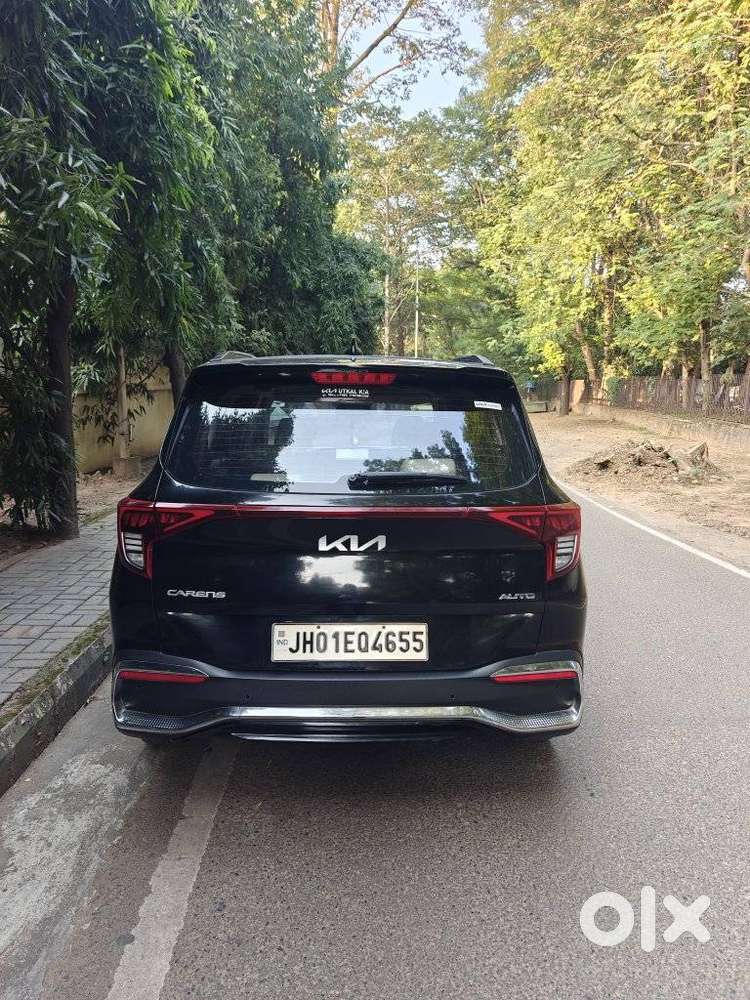 Kia Carens Luxury (o)1.5 Diesel At 7 Str, 2022, Diesel