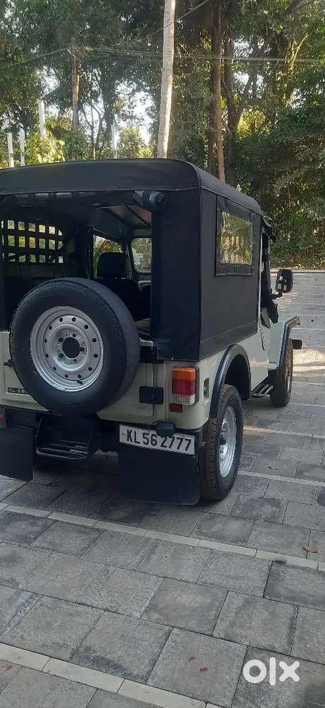 Mahindra Jeep 2006