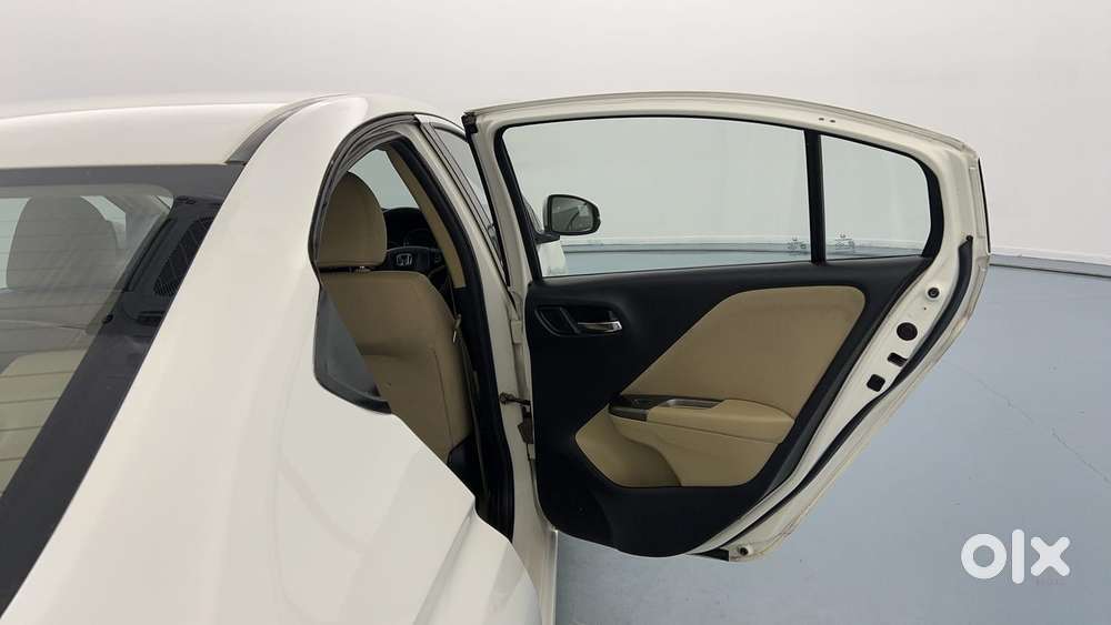 Honda City I-vtec S, 2015, Petrol