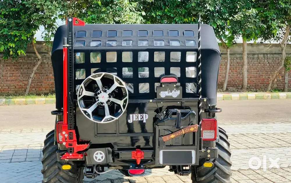 Mahindra Open Jeep