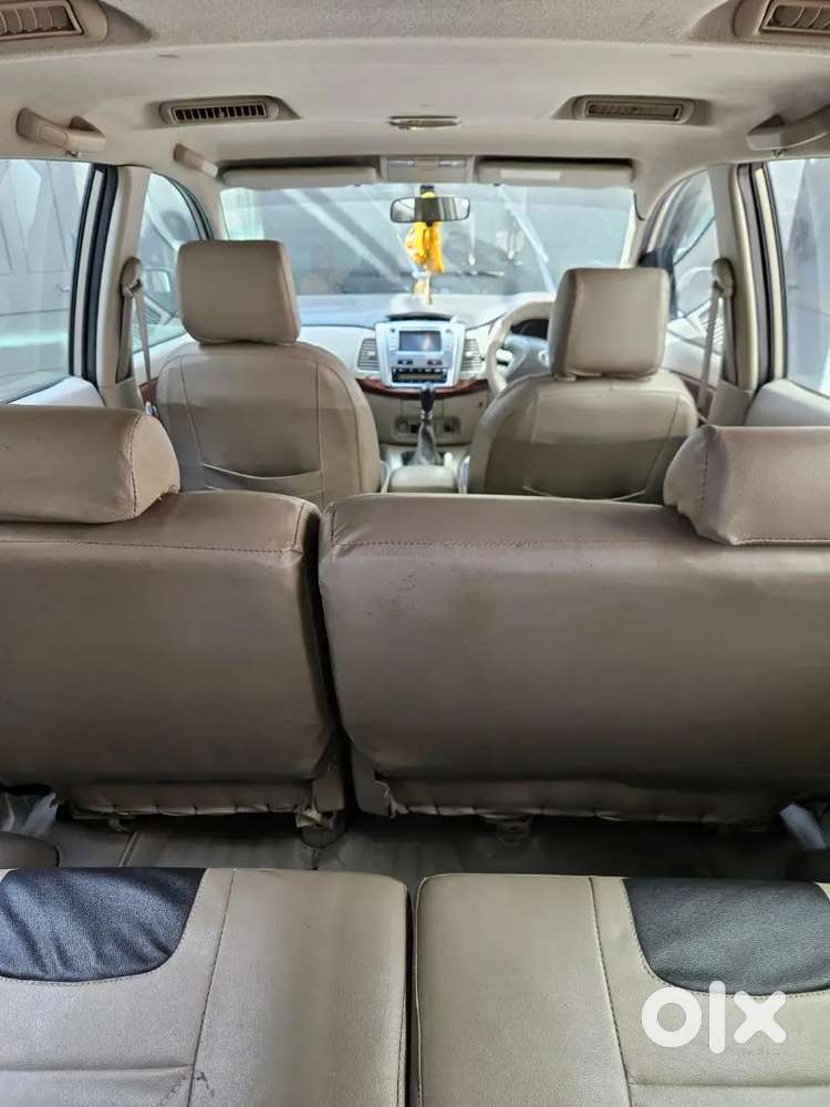 Toyota Innova 2013 Diesel Well Maintained