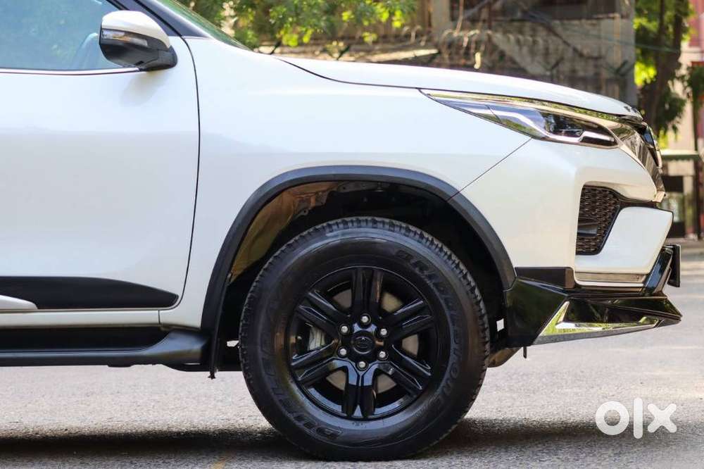 Toyota Fortuner Leader Edition (at), 2025, Diesel