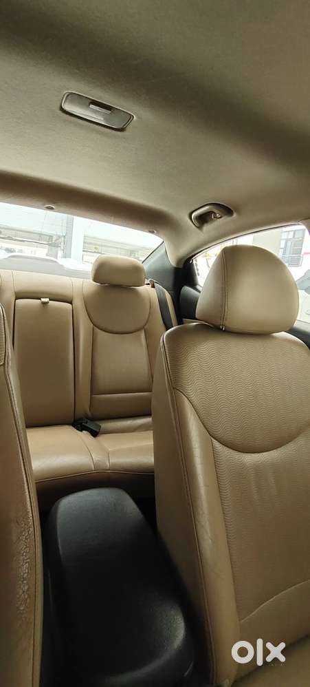 Hyundai Neo Fluidic Elantra 2013 Diesel Good Condition