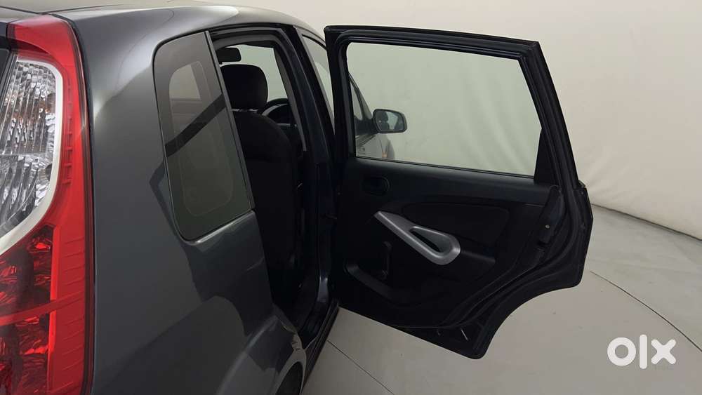 Ford Figo 2010-2012 Petrol Zxi, 2011, Petrol