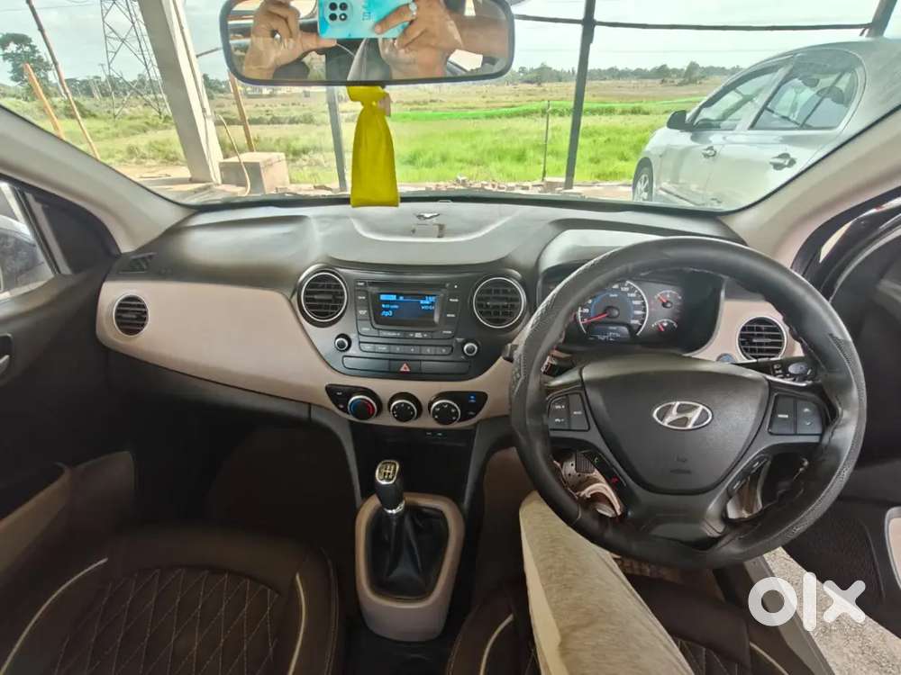 Hyundai I10 2015 Petrol 74000 Km Driven