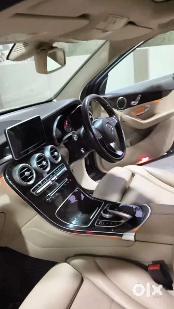 Mercedes-benz Glc 2016 Diesel 136257 Km Driven