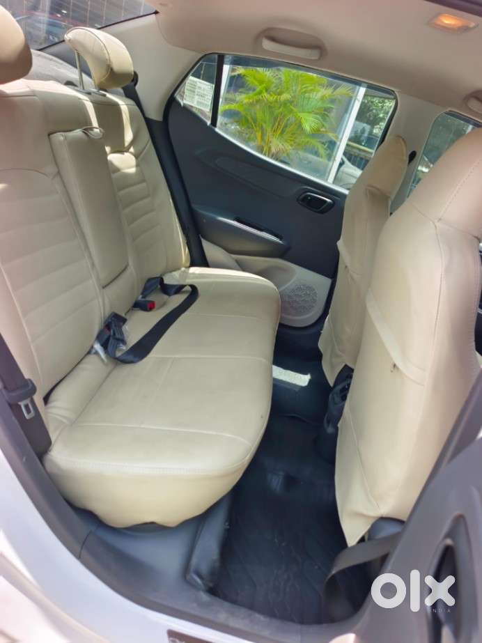 Hyundai Aura 1.2 S Petrol Amt, 2022, Petrol