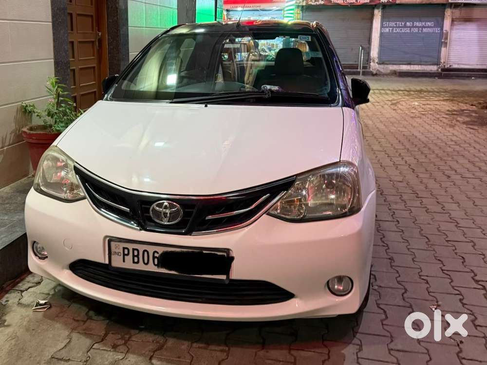 Toyota Etios Liva 2016 Petrol Manual