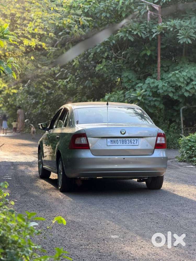 Skoda Rapid 1.6 Mpi Ambition, 2012, Petrol