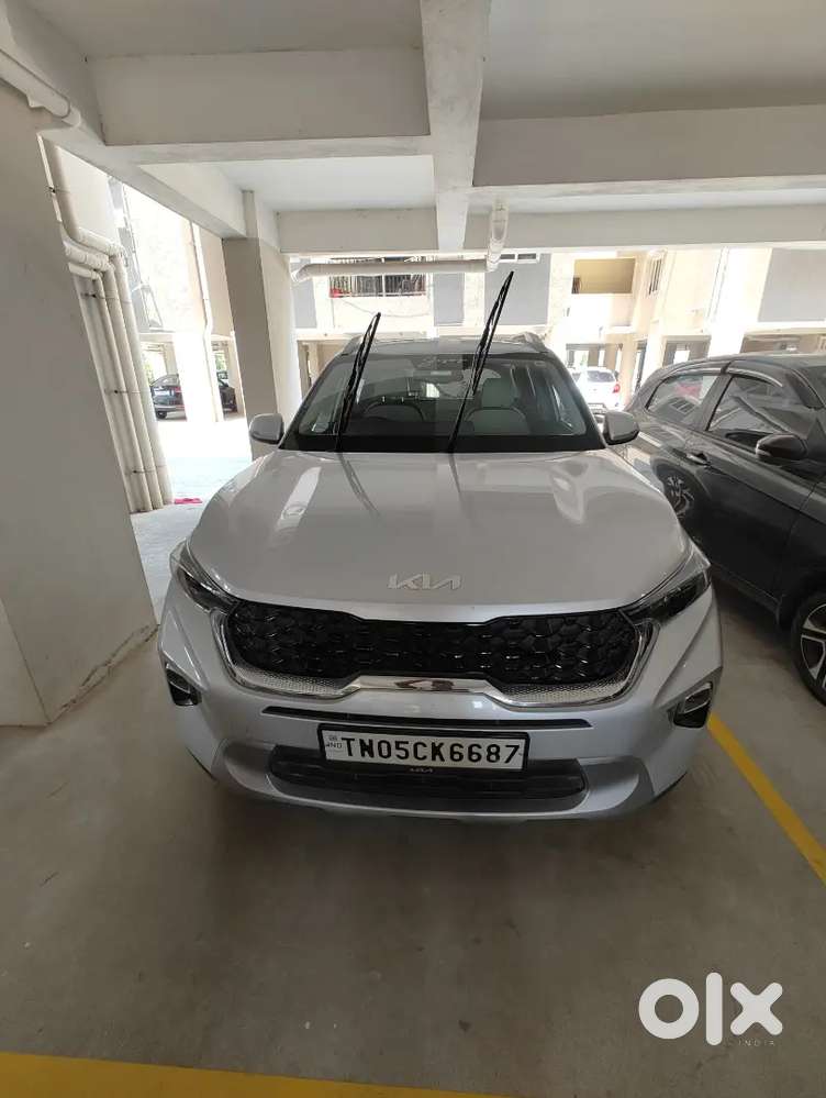 Kia Sonet 2023 Petrol 27000 Km Driven