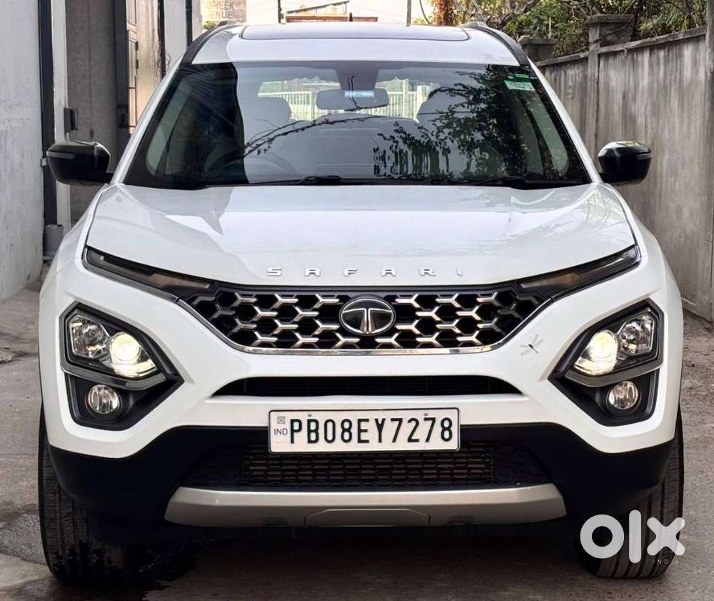Tata Safari, 2022, Diesel