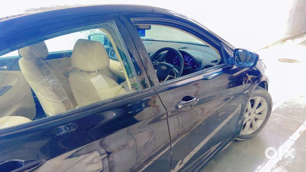 Hyundai Verna Crdi 2013