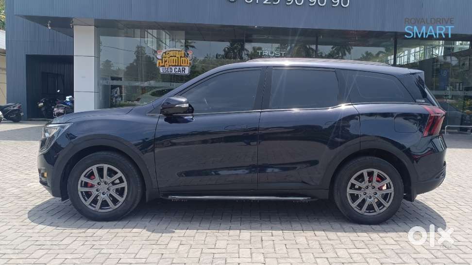 Mahindra Xuv700, 2022, Petrol