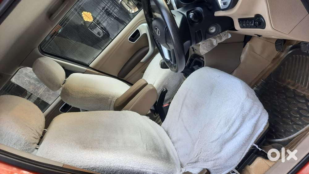 Mahindra Tuv 300 Mhawk100 T8, 2017, Diesel