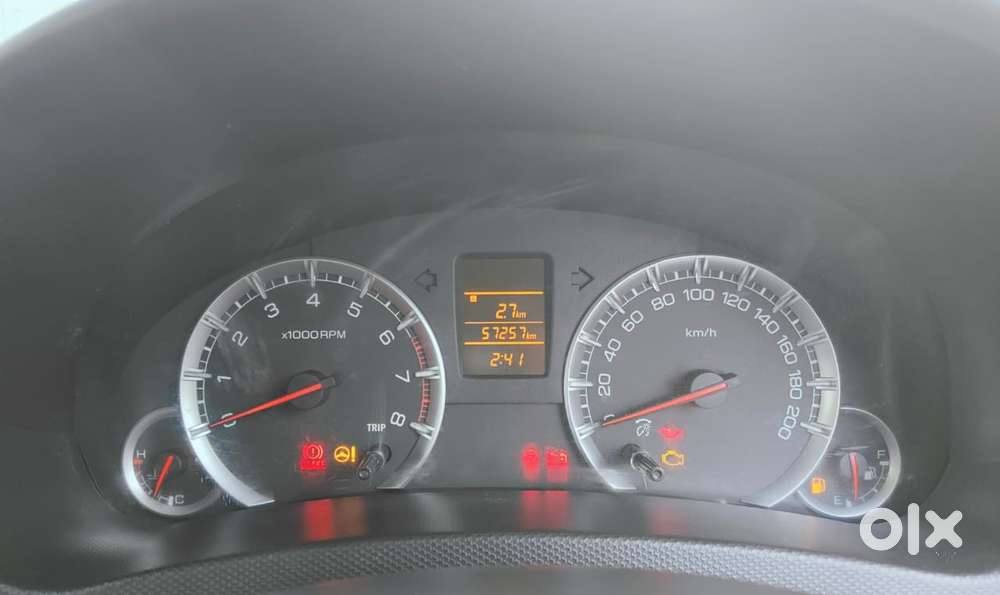 Maruti Suzuki Swift Vxi, 2015, Petrol