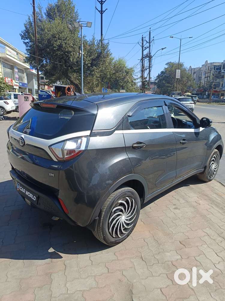 Tata Nexon 1.5 Revotorq Xm (s), 2019, Diesel