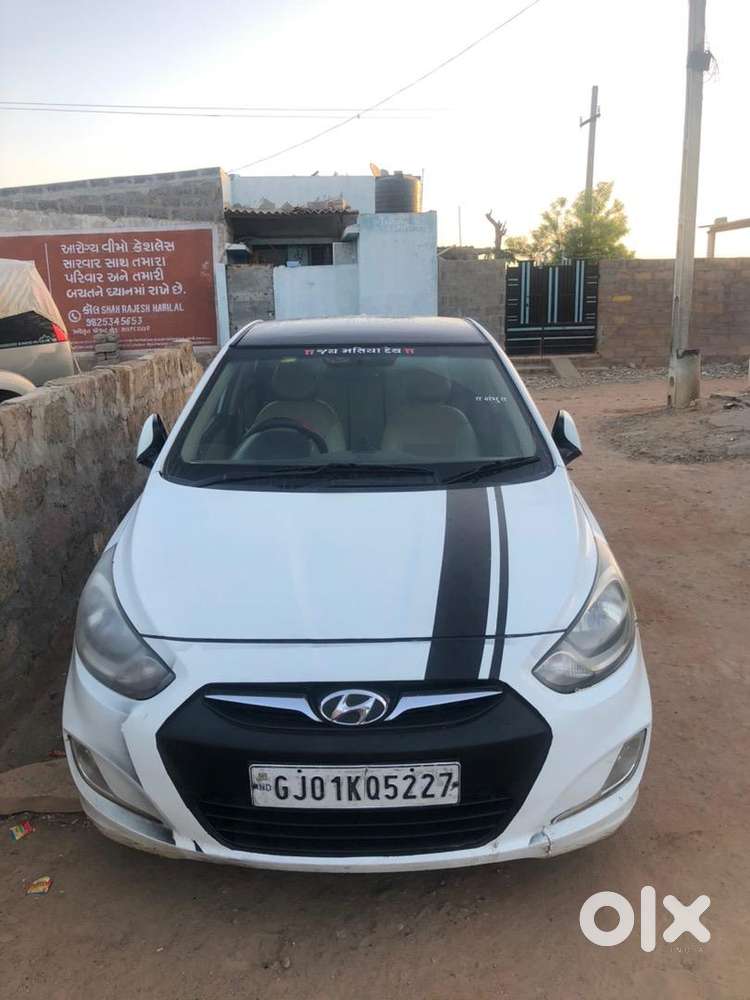 Hyundai Verna 2012