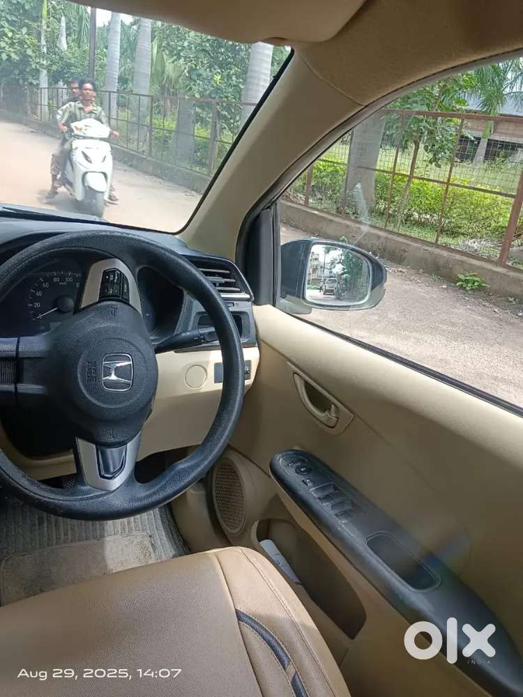 Honda Amaze 2nd Gen 2018 Petrol Well Maintained