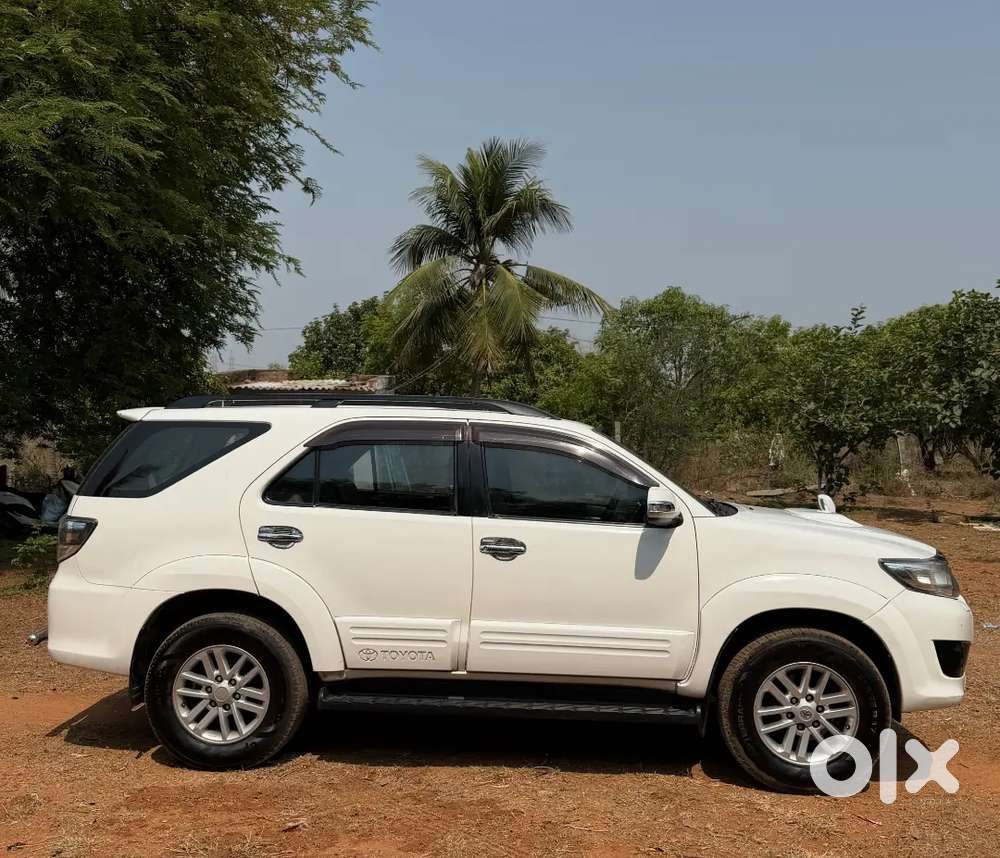 Toyota Fortuner 2014 Diesel Well Maintained