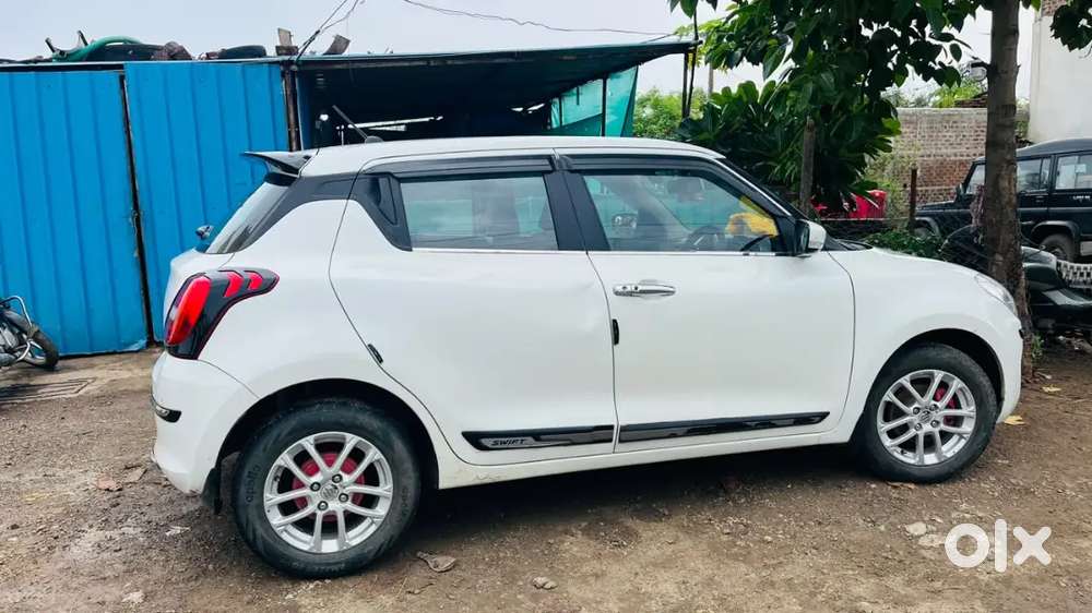 Maruti Suzuki Swift Zxi 2021