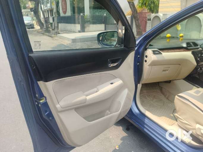 Maruti Suzuki Dzire 2017-2020 1.2 Vxi Amt, 2017, Petrol
