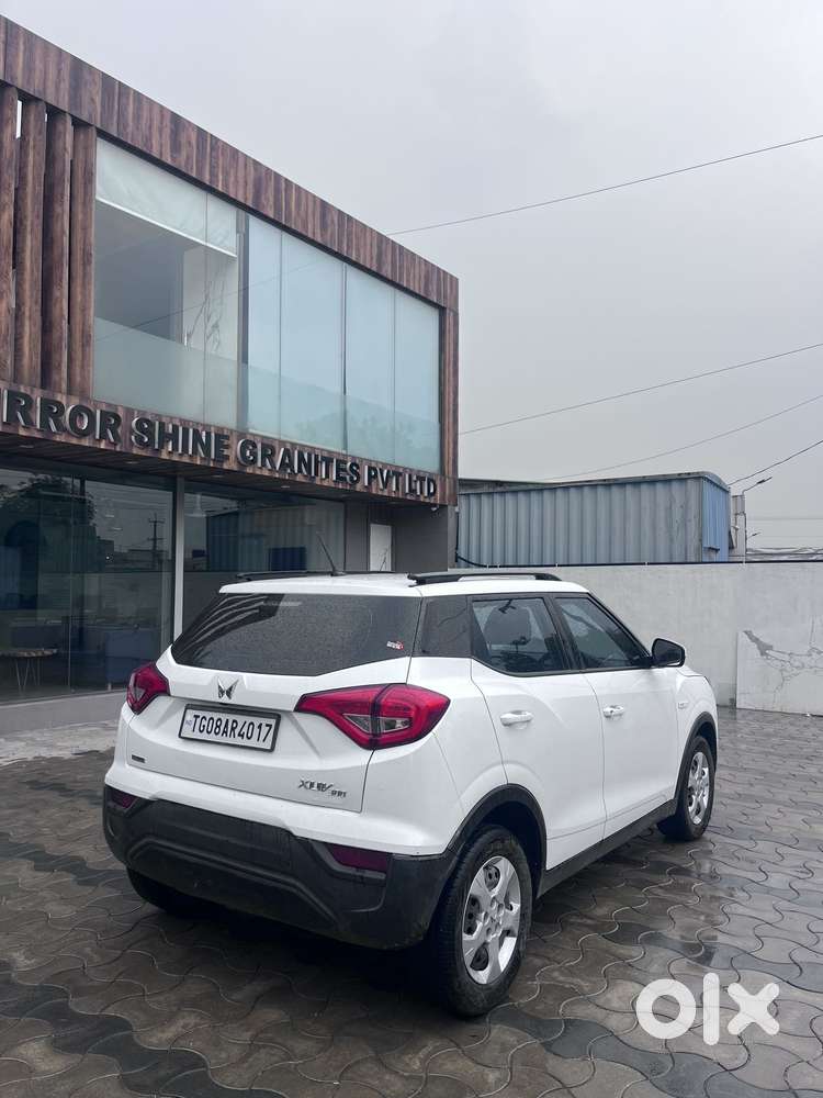 Mahindra Xuv300 W6, 2023, Petrol