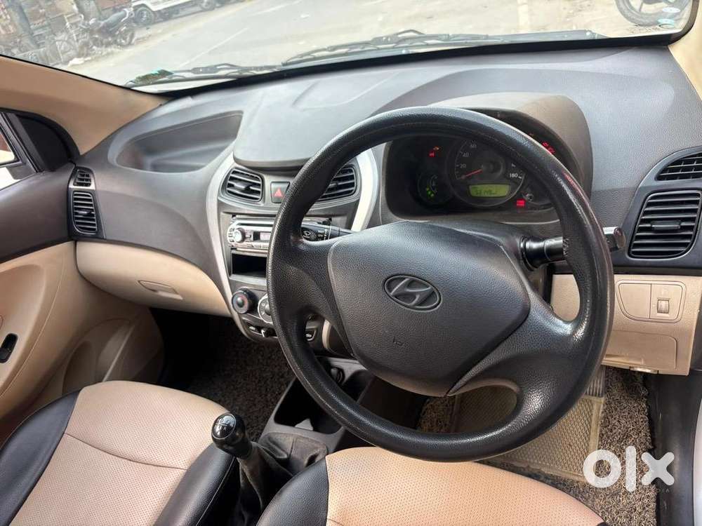 Hyundai Petrol Manual 2016 Car