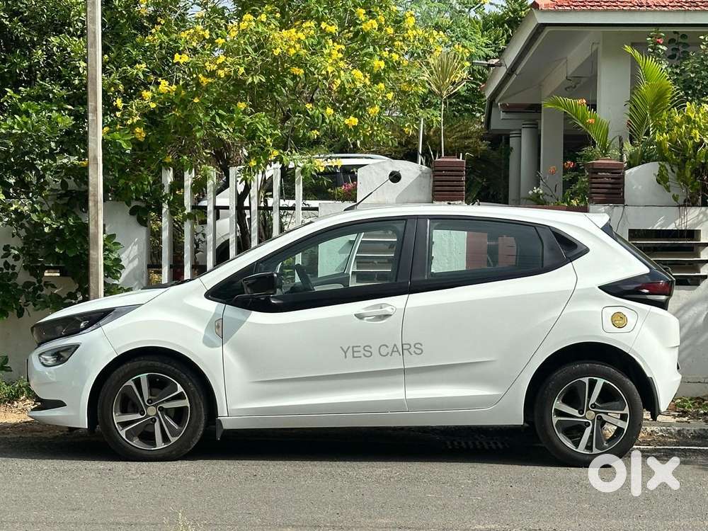 Tata Altroz Xz, 2020, Petrol