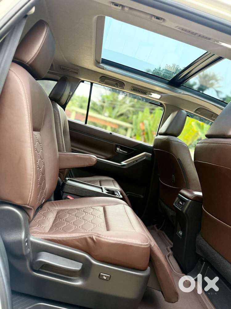 Toyota Innova Hycross Zx(o), 2023, Petrol