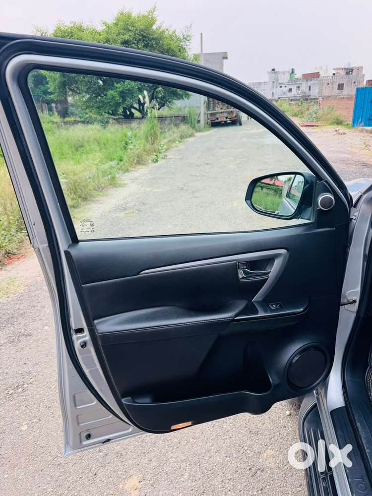 2022 Toyota Fortuner 4x2 At