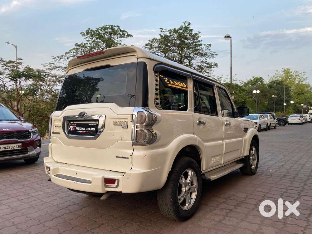 Mahindra Scorpio S6 Plus 8 Seater, 2017, Diesel