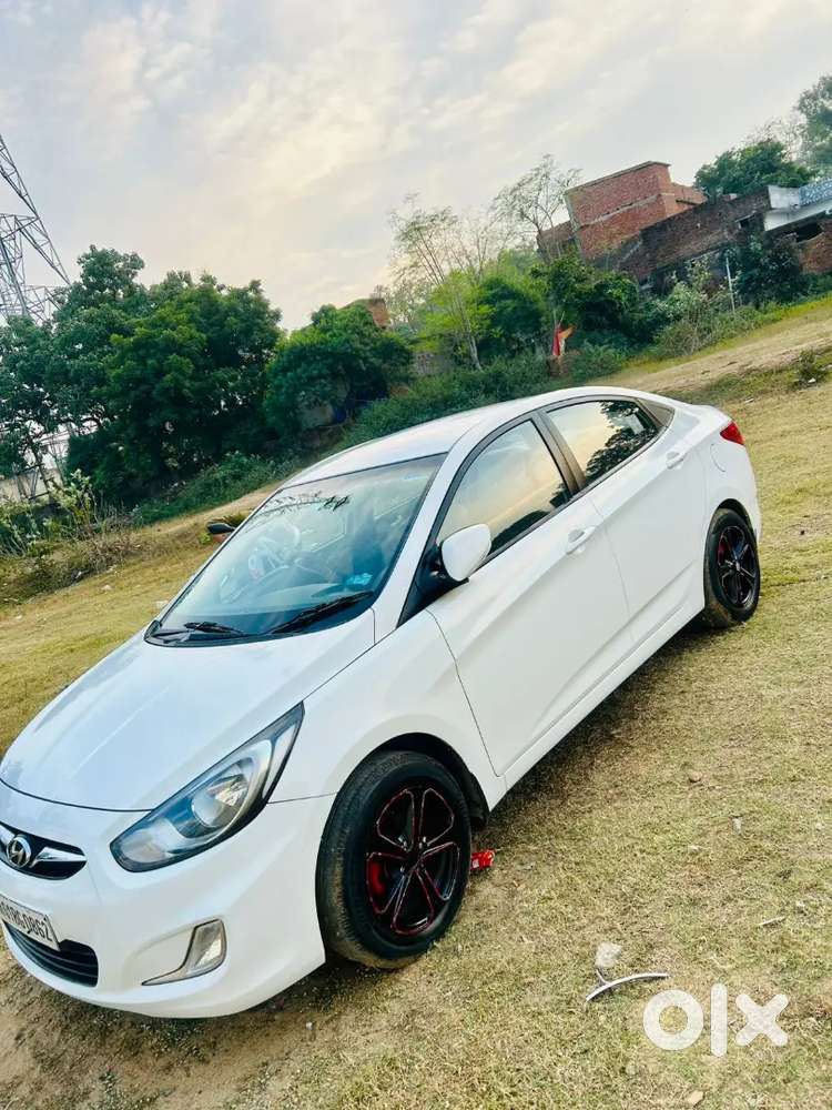 Hyundai Verna 2015 Petrol Manual