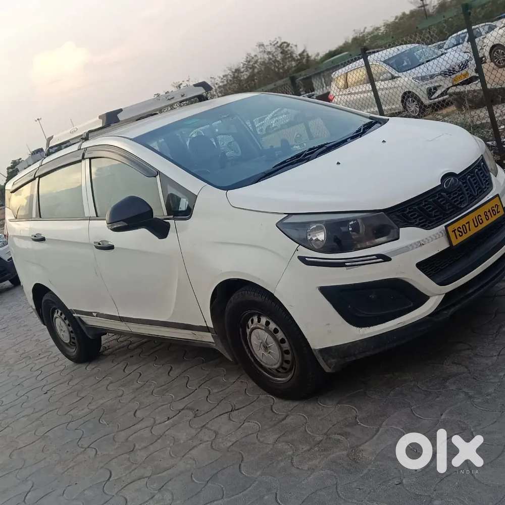 Mahindra Marazzo 2019 Diesel 215000 Km Driven